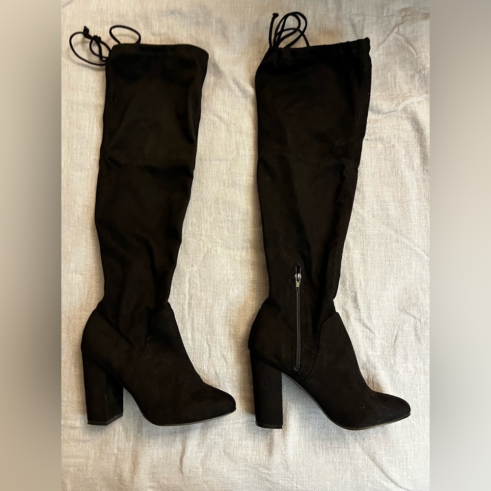 Faryl Robin Tall Suede Black Boots knee high